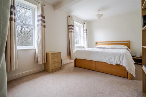 18 Langdale Drive, Ascot, SL5 8TQ