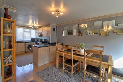 137 Barley Croft, Harlow, CM18 7RB