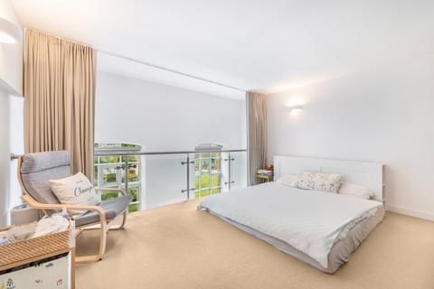 2 bedroom flat for sale, The Remus Building, 9 Hardwick Street, London