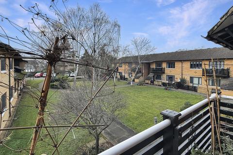 undefined, Monkswell, Trumpington CB2