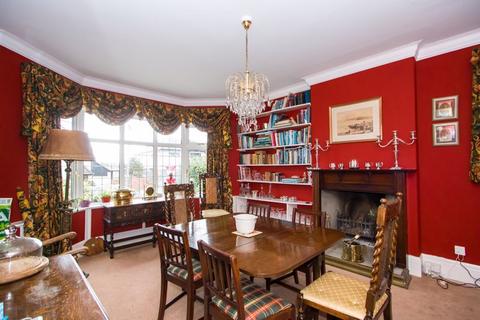 5 bedroom detached house for sale, Clinton Road, Penarth