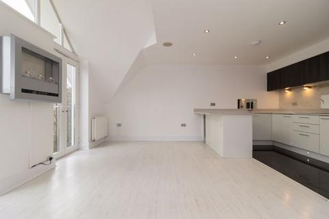 2 bedroom apartment for sale, Westhall Road, Warlingham