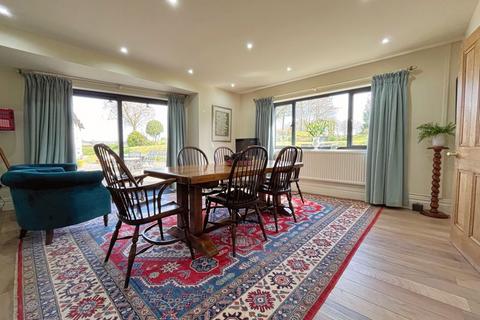 5 bedroom farm house for sale, Walterston Fach, Walterston, The Vale of Glamorgan CF62 3AS