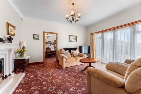 45 Arrol Drive, Ayr, KA7 4AJ
