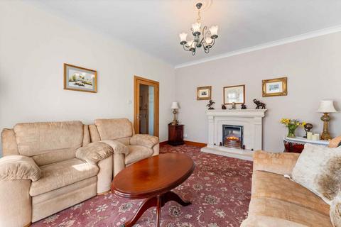 45 Arrol Drive, Ayr, KA7 4AJ
