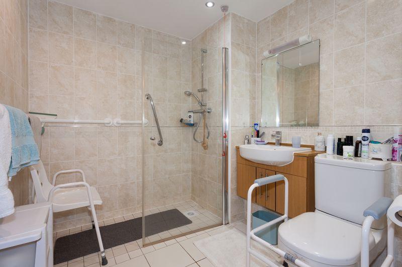 En suite shower room