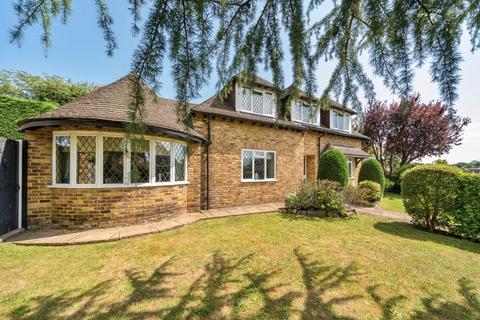 4 bedroom detached house for sale, Mayflower Way, Farnham Common