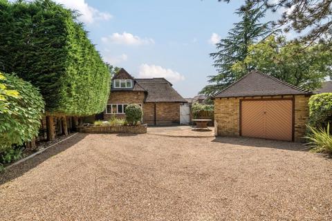 4 bedroom detached house for sale, Mayflower Way, Farnham Common