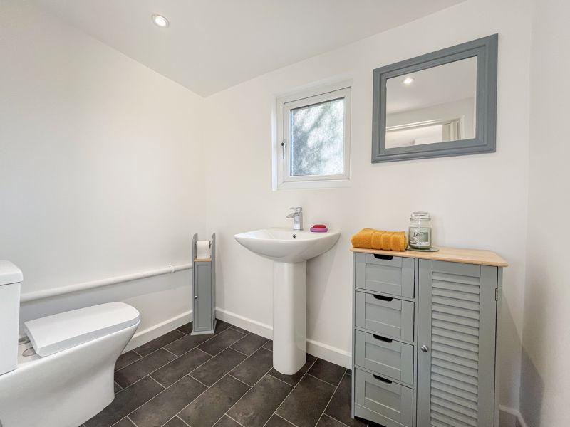 Ground floor wc