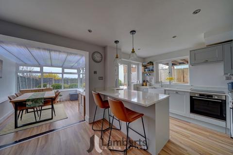 3 bedroom semi-detached house for sale, St Judes Avenue, Studley