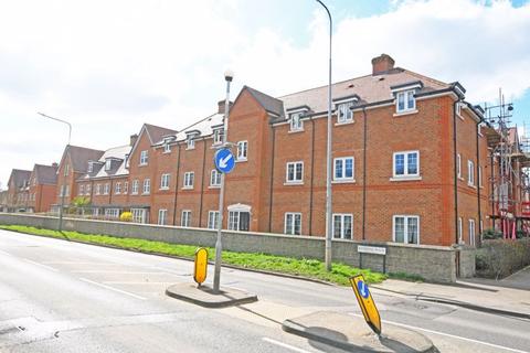 2 bedroom flat for sale, Barming Walk, Maidstone