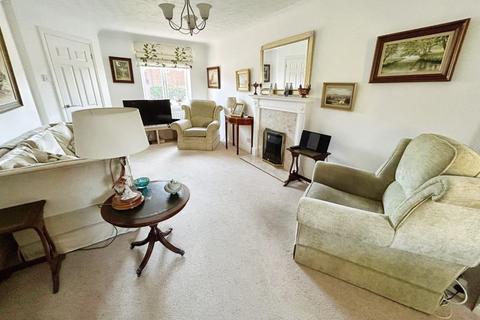 3 Aspen Close, Sutton Coldfield, B76 2PA