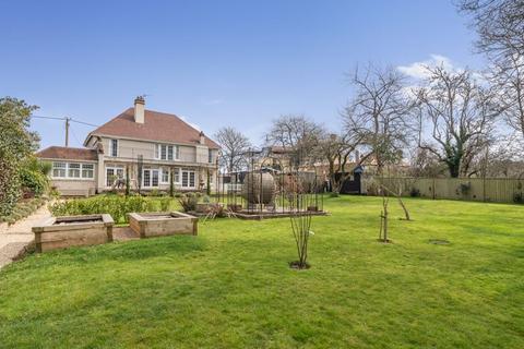 Holywell Exmouth Road, Exton, Exeter, EX3 0PQ