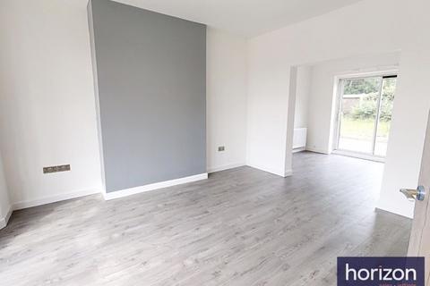 3 bedroom semi-detached house to rent, Court Road, Middlesbrough