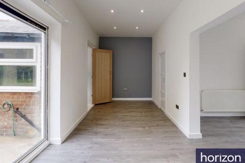 3 bedroom semi-detached house to rent, Court Road, Middlesbrough