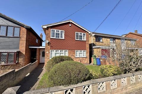 4 bedroom detached house for sale, Horndon-On-The-Hill