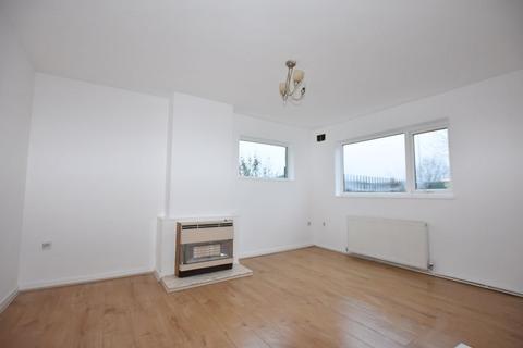 3 bedroom terraced house for sale, Hethersett Gardens, Nottingham