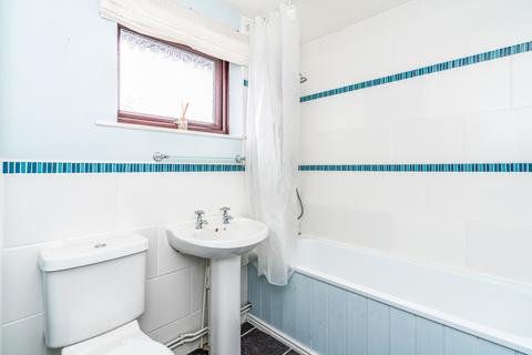 1 bedroom terraced house to rent, Netley Abbey