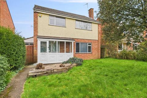4 bedroom detached house for sale, Hallow Road, Worcester, Worcestershire, WR2