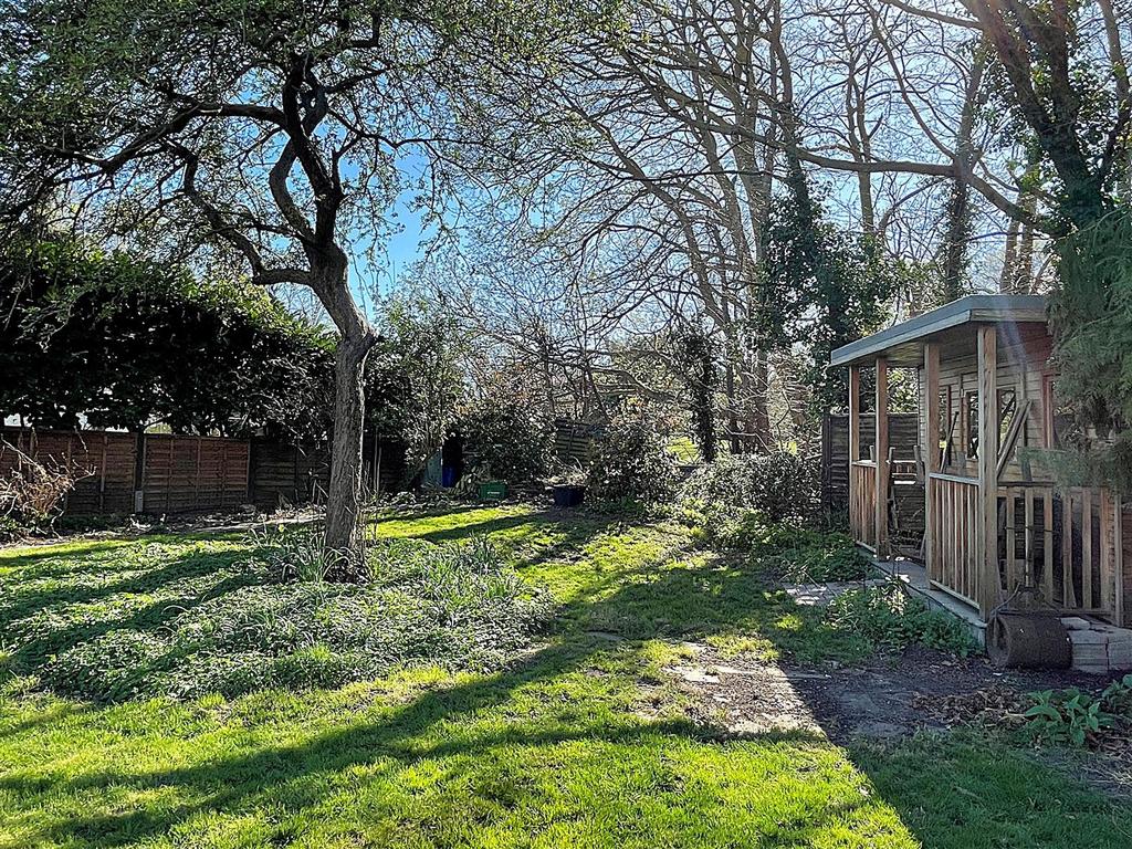 Garden.4.e.jpg