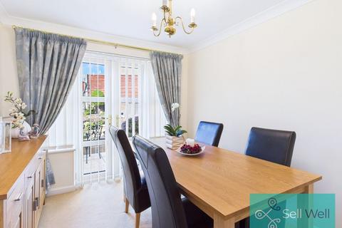 24 Boothstown Drive, Worsley, Manchester, M28 1UF
