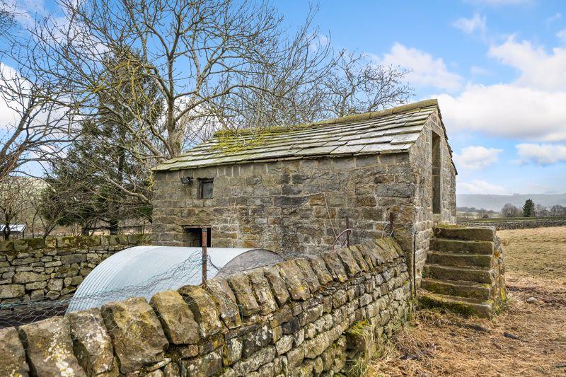 Carr Farm stone barn