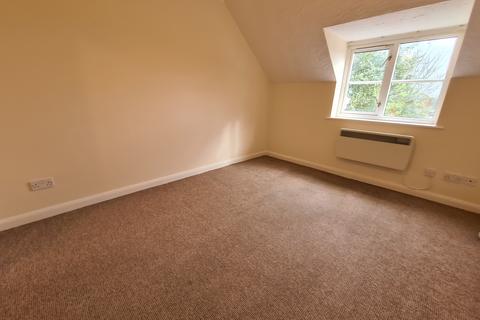 2 bedroom flat to rent, Millbrook Road East, Hampshire SO15