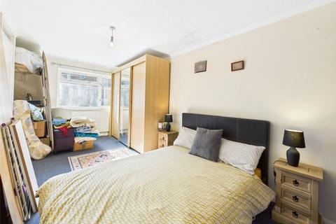56 Queens Avenue, Ilfracombe, EX34 9LS