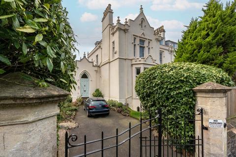 Second Floor Flat, 50 College Road, Clifton, Bristol, BS8 3HX