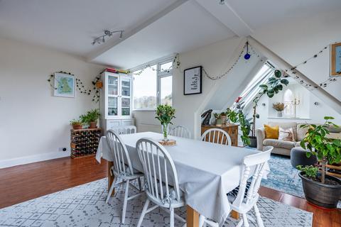 Second Floor Flat, 50 College Road, Clifton, Bristol, BS8 3HX