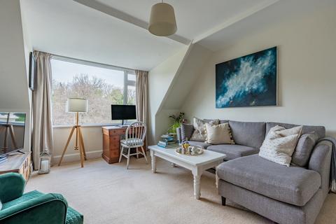 Second Floor Flat, 50 College Road, Clifton, Bristol, BS8 3HX