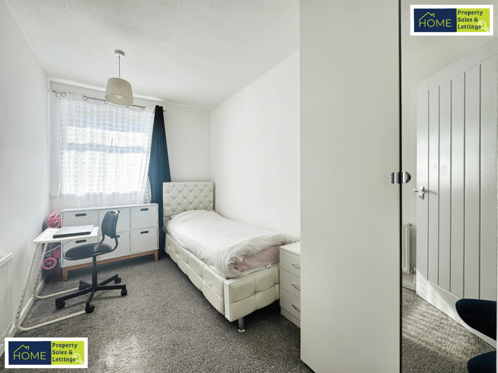 73 Beaumont Walk, Leicester, LE4 0 PP