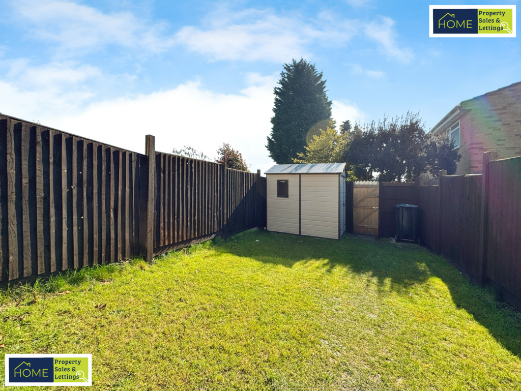 73 Beaumont Walk, Leicester, LE4 0 PP