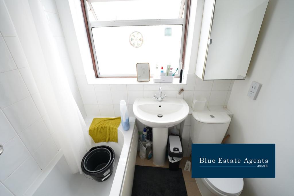 Bathroom Suite