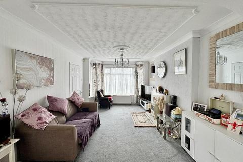 58 First Avenue, Dunstable, LU6 3AL
