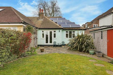 85 Buxton Lane, Caterham, CR3 5HN