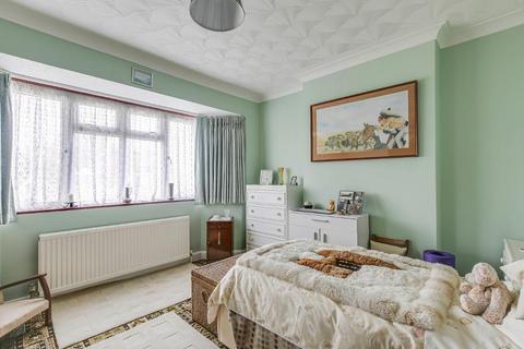 85 Buxton Lane, Caterham, CR3 5HN