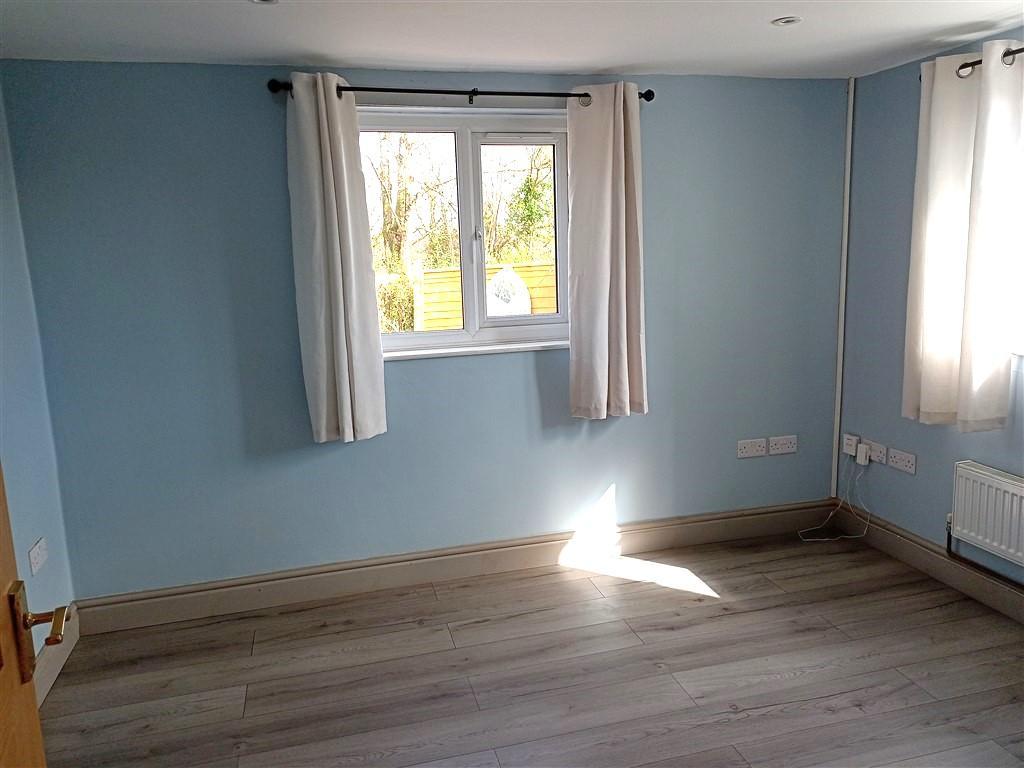 Sitting Room / Bedroom 4