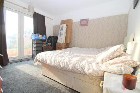 undefined, Kenneth Road, Round Green, Luton, Bedfordshire, LU2 0LE