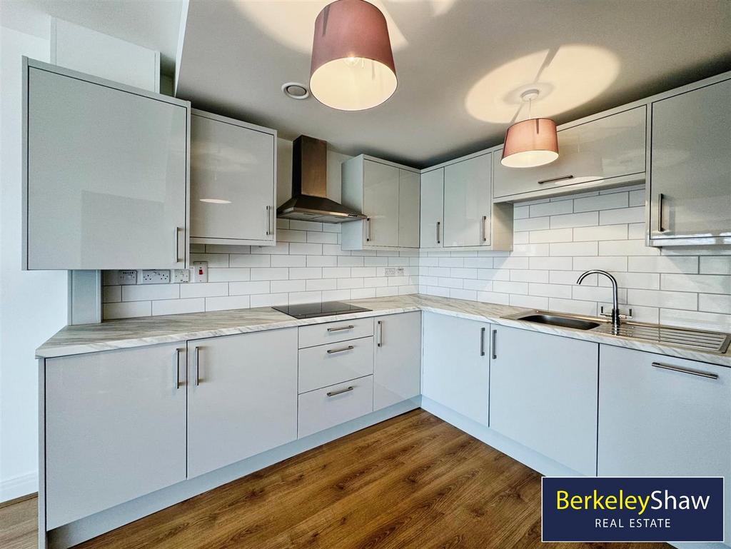 Kitchen (2)