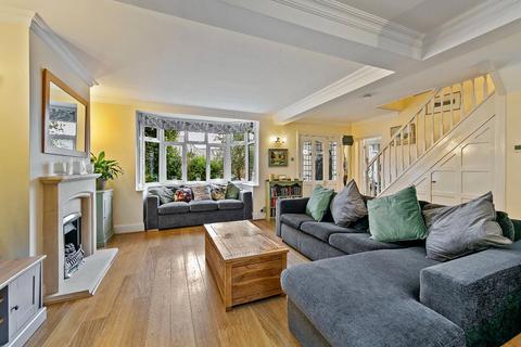 5 bedroom semi-detached house for sale, Runnymede Close, Whitton, Twickenham
