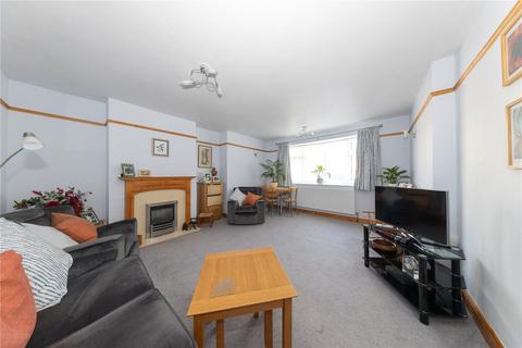 24 Wandon Close, Luton, LU2 8DX
