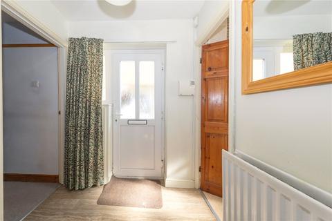 24 Wandon Close, Luton, LU2 8DX