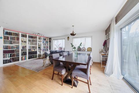 undefined, Kenilworth Road, Edgware, HA8