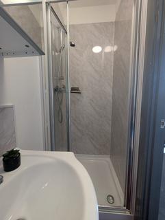 undefined, HMO Room 3, Rockingham Road