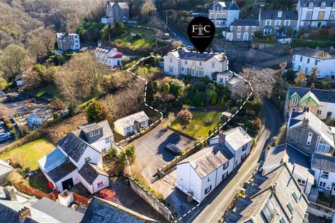 Lyn House Lynway, Lynton, EX35 6AX