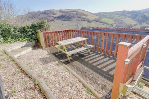 17 Hillside Road, Ilfracombe, EX34 9QT
