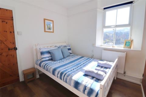 17 Hillside Road, Ilfracombe, EX34 9QT