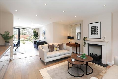11 Chester Road, London, SW19 4TS