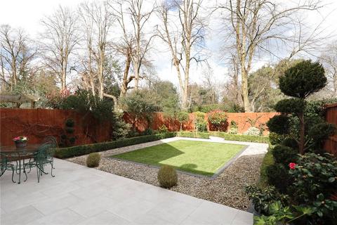 11 Chester Road, London, SW19 4TS